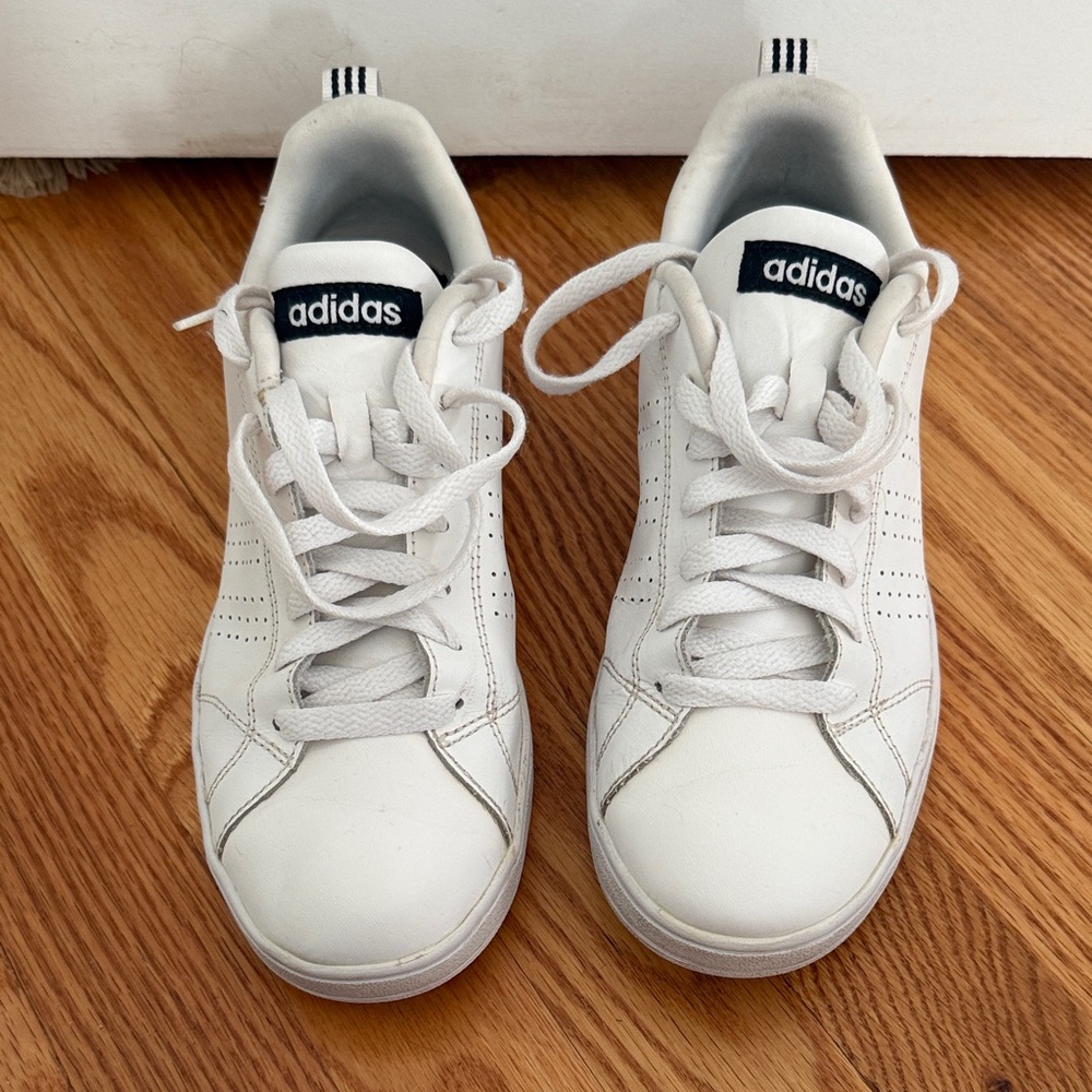 Adidas Neo Comfort Footbed White Lace-Up Sneakers